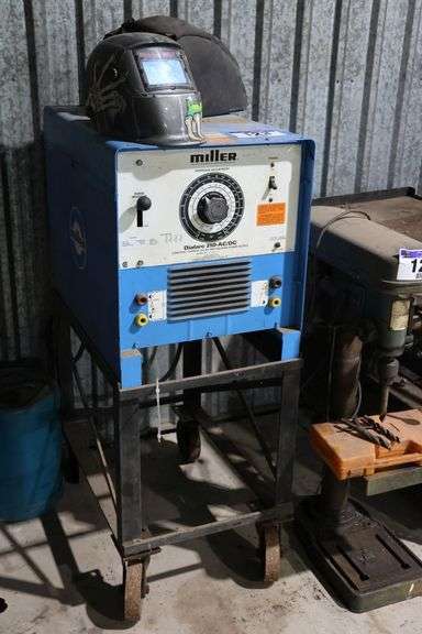 MILLER DIAL ARC 250- AC/DC ARC WELDING POWER SOURCE