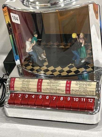 MR.CHRISTMAS PLASTIC TABLE TOP MUSIC PLAYER