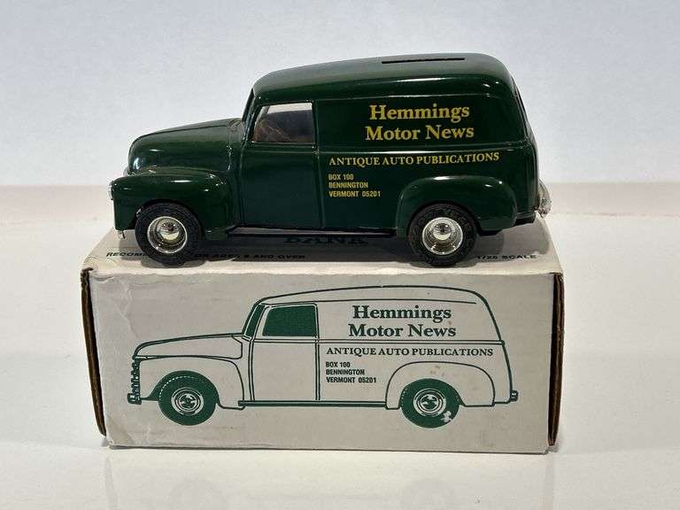 ERTL HEMMINGS MOTOR NEWS 1950 CHEVY PANEL BANK - 1//25