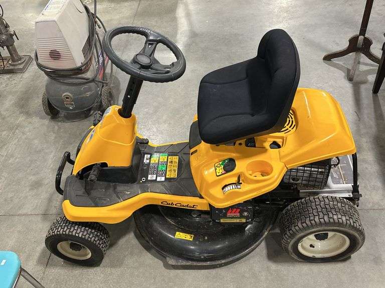CUB CADET HYDRO DRIVE GAS LAWN MOWER - AS IS