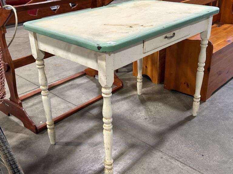 ENAMEL TOP TABLE