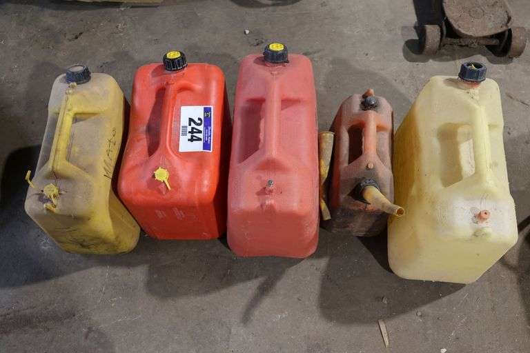 5 JERRY CANS