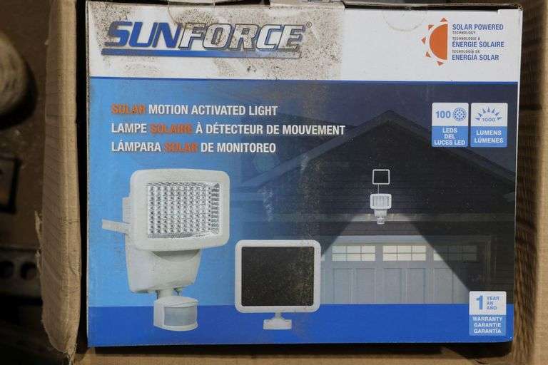 3 SUNFORCE SOLAR MOTION ACTIVATED LIGHTS