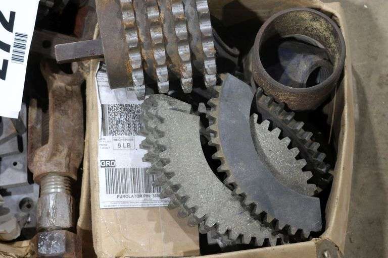 DRILL RIG WEAR PLATES, CLUTCH DISCS FOR A TWIN CLUTCH