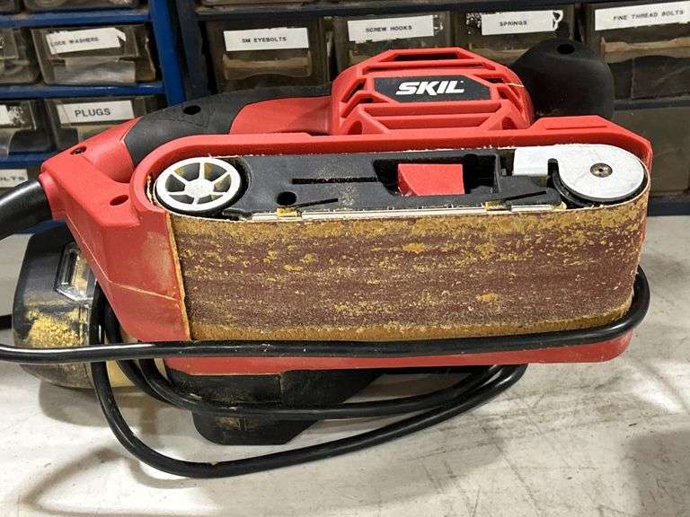 SKIL 3" BELT SANDER