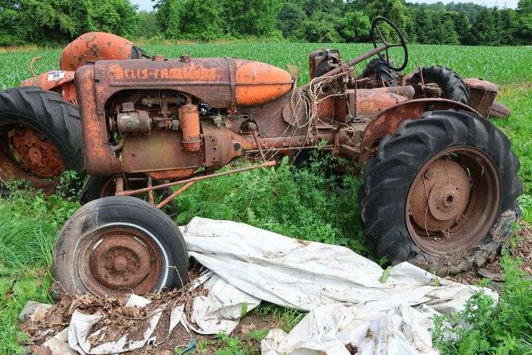 ALLIS CHALMERS 'B' TRACTOR