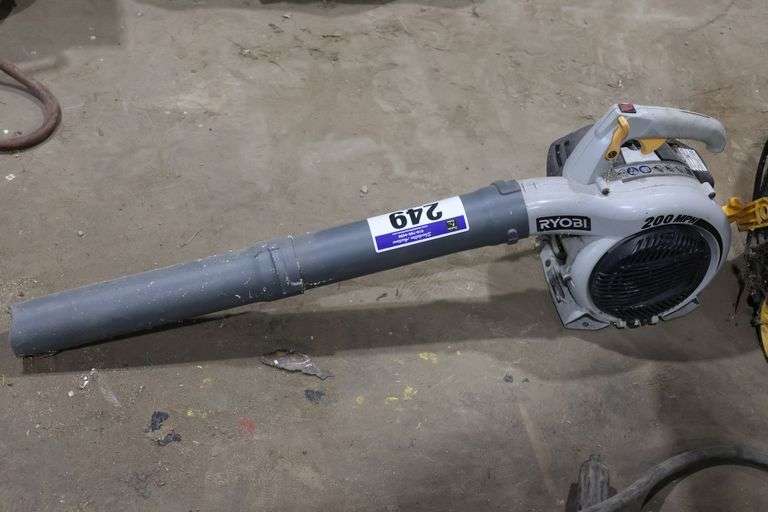 RYOBI GAS BLOWER