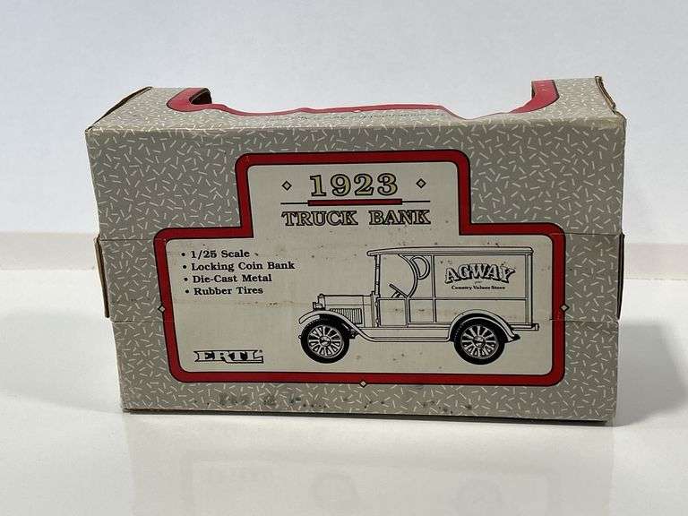 ERTL AGWAY 1923 TRUCK BANK - 1/25