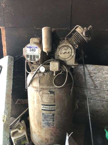 ATLAS COPCO UPRIGHT AIR COMPRESSOR