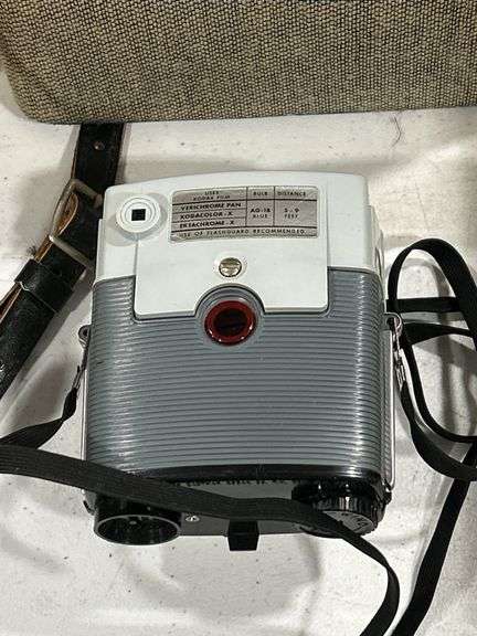 KODAK INSTAMATIC X-15 CAMERA & KODAK BROWNIE STARMITE II CAMERA