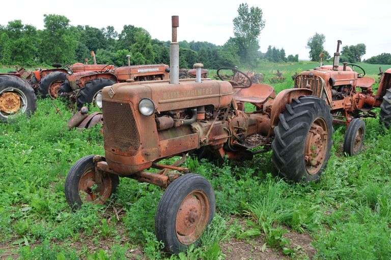 ALLIS CHALMERS D14 TRACTOR