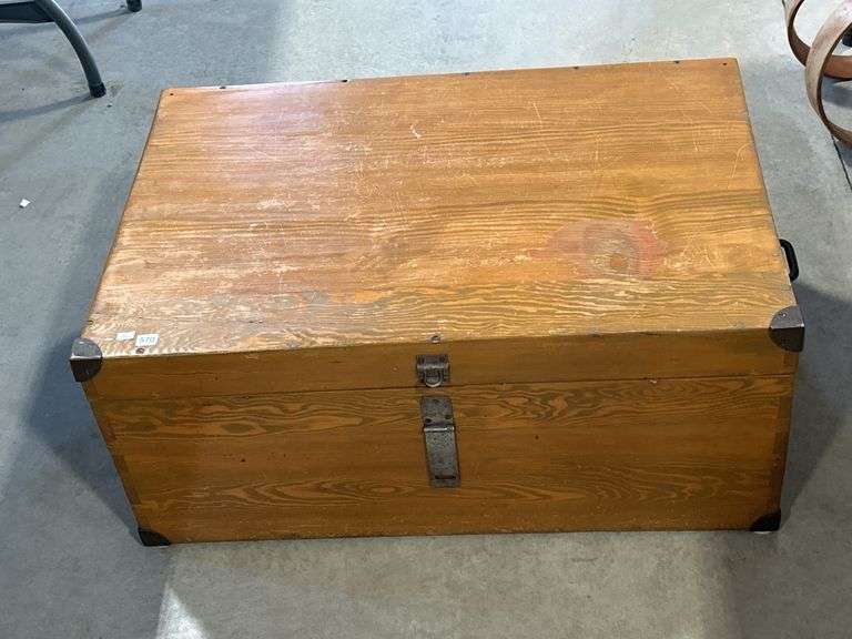 STORAGE TRUNK - 34" X 53" X 15"