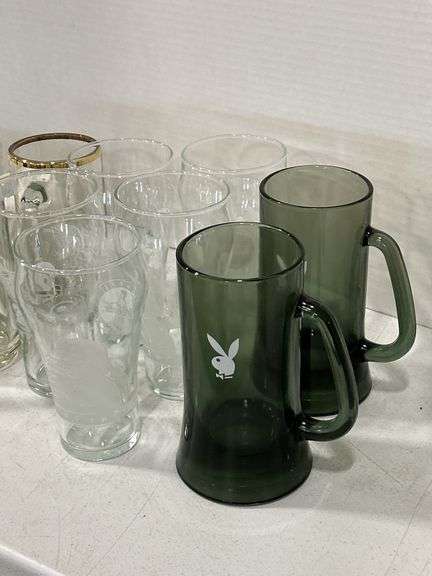 DRINKING GLASSES & MUGS