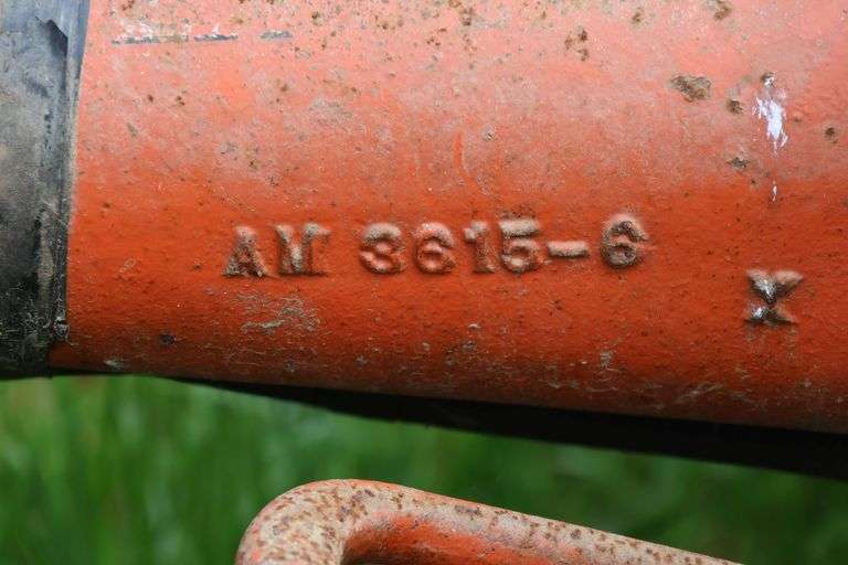 ALLIS CHALMERS 'G' TRACTOR