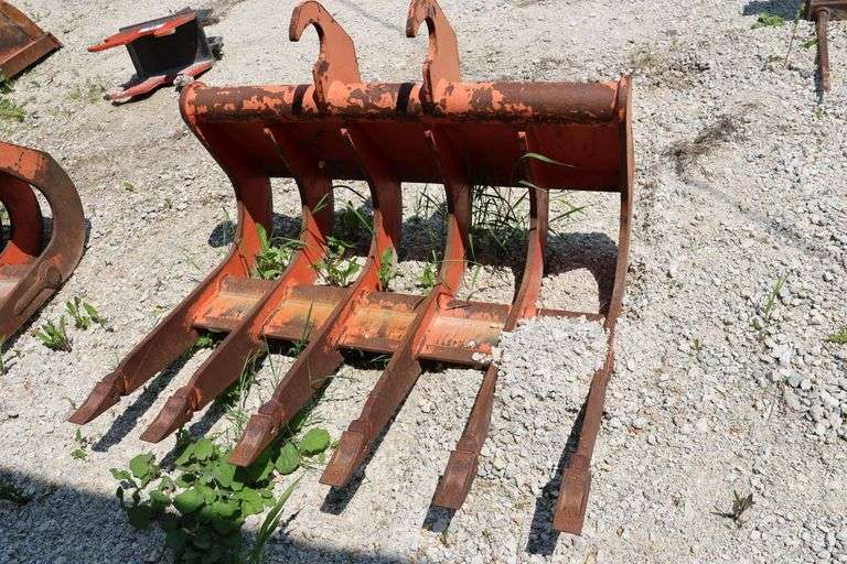 KUBOTA 48" ROOT RAKE