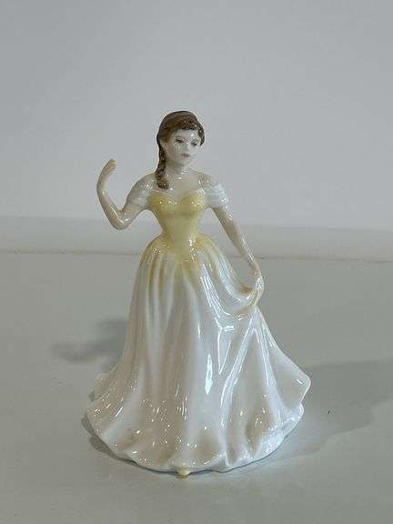 ROYAL DOULTON "FOR YOUR SPECIAL DAY" HN4313