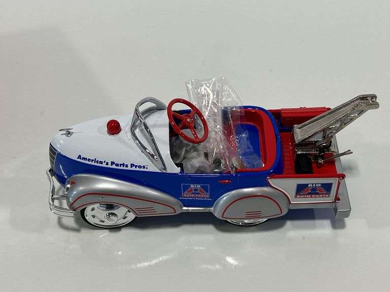 CROWN PREMIUMS BIG A AUTO PARTS 1940 GENDRON TOW TRUCK PEDAL CAR BANK