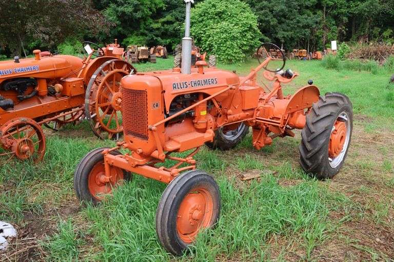 ALLIS CHALMERS CA TRACTOR