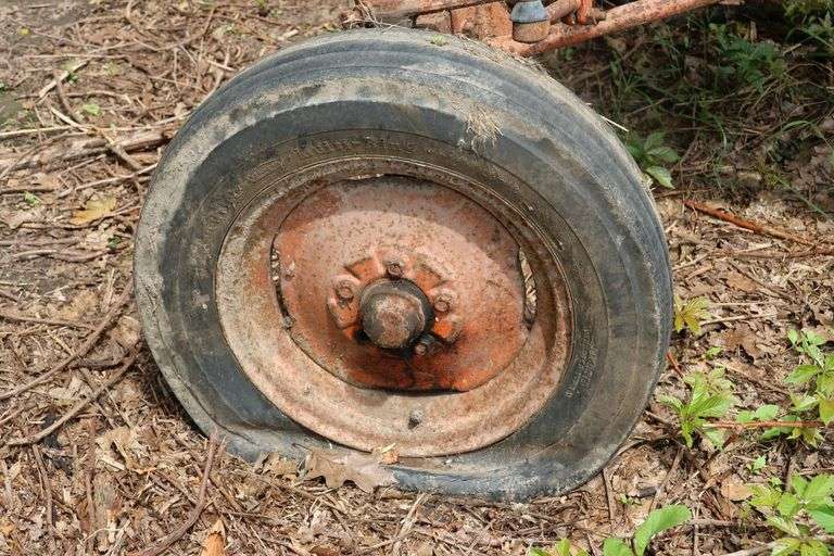 ALLIS CHALMERS WD45 TRACTOR