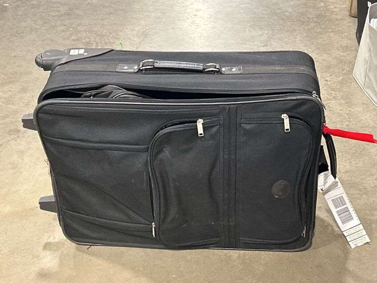 SUITCASE & 2 TRAVEL BAGS