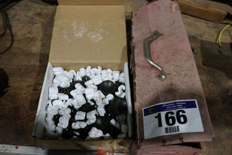 METAL TOOLBOX & REPLACEMENT TEETH FOR MULCHER (LOT #24)