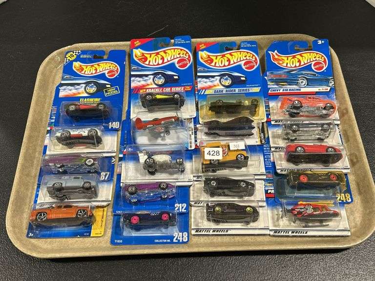 GROUP OF ASSORTED HOT WHEELS CARS