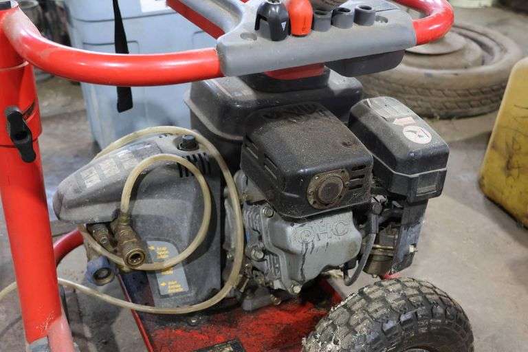 HOMELITE GAS POWERED PRESSURE WASHER
