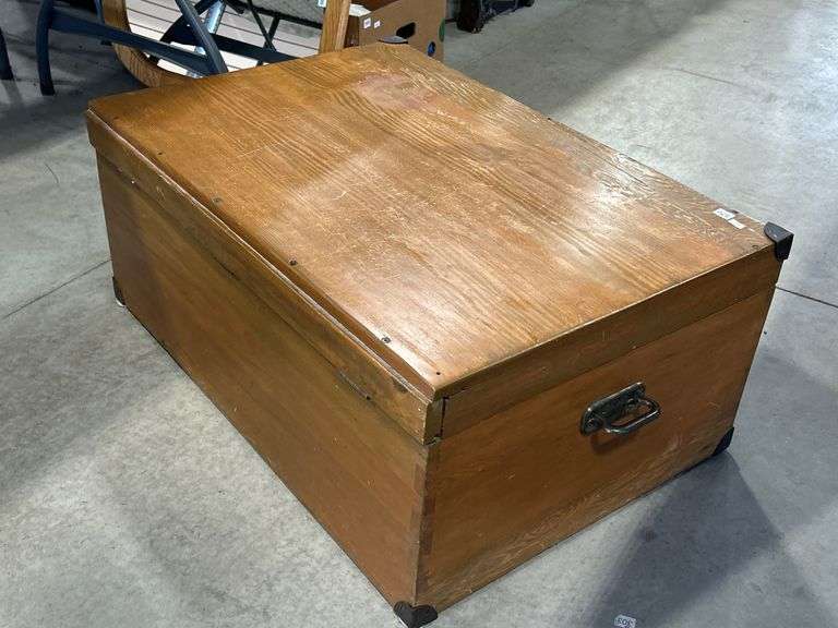 STORAGE TRUNK - 34" X 53" X 15"