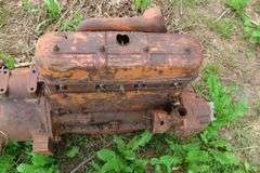 ALLIS CHALMERS TRACTOR FRAME