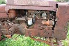 ALLIS CHALMERS D14 TRACTOR