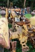 ALLIS CHALMERS I60 TRACTOR & LOADER