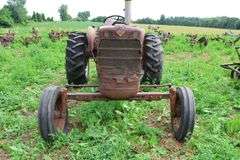 ALLIS CHALMERS D14 TRACTOR