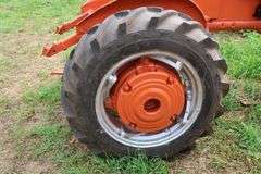 ALLIS CHALMERS CA TRACTOR