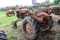 ALLIS CHALMERS 'B' TRACTOR