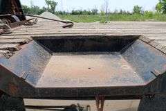2001 INTERNATIONAL 8100 TANDEM AXLE ROLL OFF TRUCK