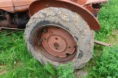 ALLIS CHALMERS 'B' ORCHARD CONVERSION TRACTOR
