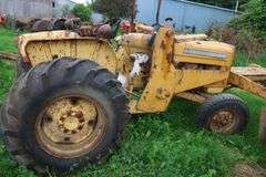 ALLIS CHALMERS I60 TRACTOR & LOADER