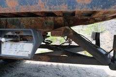 2001 INTERNATIONAL 8100 TANDEM AXLE ROLL OFF TRUCK