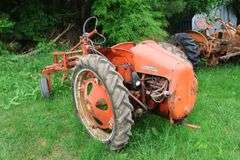 ALLIS CHALMERS 'G' TRACTOR