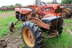 ALLIS CHALMERS 'B' TRACTOR