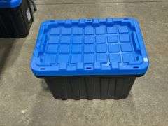 2 MASTERCRAFT 102L STORAGE TOTES WITH LIDS