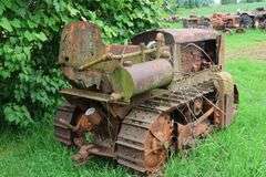 ALLIS CHALMERS 'M' CRAWLER