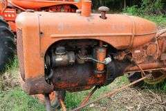 ALLIS CHALMERS 'B' TRACTOR