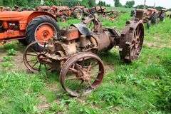 ALLIS CHALMERS UNITED TRACTOR