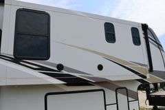 2021 ALLIANCE PARADIGM 370FB CAMPER TRAILER