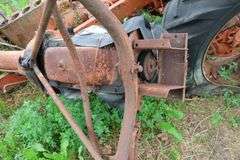 ALLIS CHALMERS TRACTOR FRAME