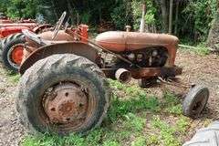 ALLIS CHALMERS WD45 TRACTOR