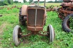 ALLIS CHALMERS 'WF' UNSTYLED TRACTOR
