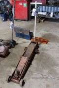 HYDRAULIC FLOOR JACK