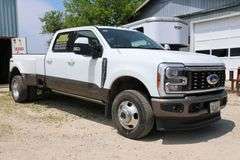 2023 FORD F350 KING RANCH 4WD DUALLY TRUCK